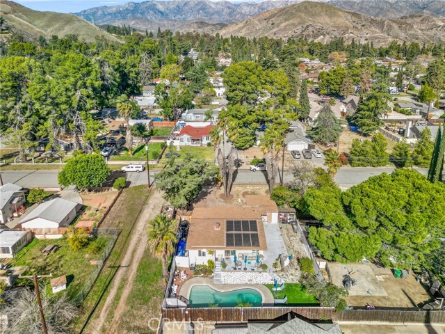 Detail Gallery Image 5 of 37 For 80 E Theodore, Banning,  CA 92220 - 3 Beds | 2 Baths