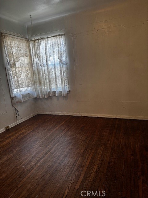 Detail Gallery Image 10 of 14 For 5951 S Van Ness Ave, Los Angeles,  CA 90047 - 2 Beds | 1 Baths