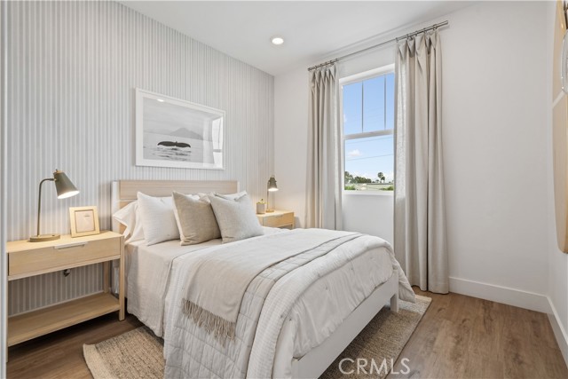 Detail Gallery Image 6 of 14 For 2378 Channel Dr #104,  Ventura,  CA 93003 - 3 Beds | 2/1 Baths