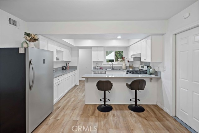 Detail Gallery Image 2 of 32 For 20471 Flintgate Dr, Walnut,  CA 91789 - 3 Beds | 2 Baths