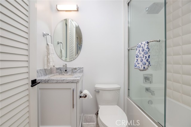 665 19th Street, Manhattan Beach, California 90266, 5 Bedrooms Bedrooms, ,7 BathroomsBathrooms,Residential,Sold,19th,SB22011803