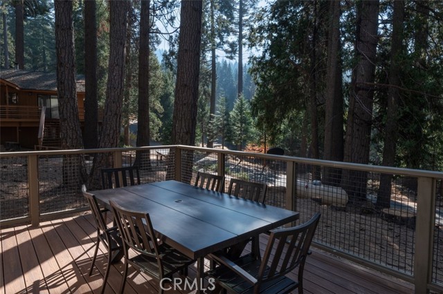 Detail Gallery Image 3 of 22 For 7181 Yosemite Park Way, Yosemite,  CA 95389 - 3 Beds | 2 Baths