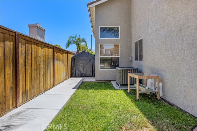 Detail Gallery Image 28 of 31 For 943 Miraflores Dr, Corona,  CA 92882 - 3 Beds | 2/1 Baths