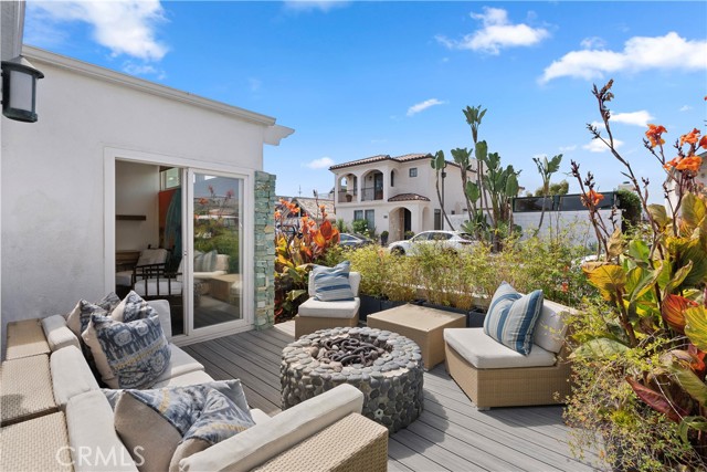 Detail Gallery Image 21 of 25 For 230 62nd St, Newport Beach,  CA 92663 - 3 Beds | 2 Baths