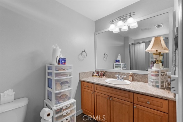 Detail Gallery Image 26 of 27 For 26146 Gravett Pl, Saugus,  CA 91350 - 4 Beds | 3 Baths