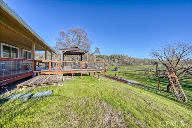 4685 Scotts Valley Road, Lakeport CA: https://media.crmls.org/medias/043b9775-9979-4149-b0b8-6df7aad91fac.jpg