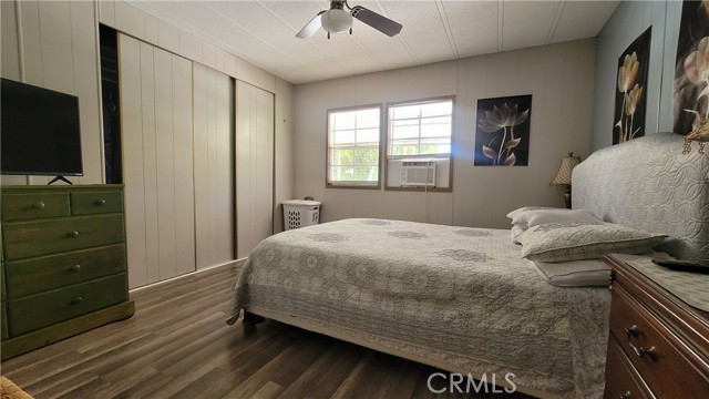 19817 Grand Avenue, Lake Elsinore CA: https://media.crmls.org/medias/043ba4a6-a0c4-4960-a462-24e5b1c556b2.jpg