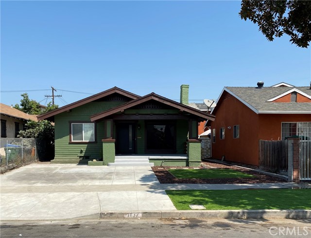 1137 W 51st Pl, Los Angeles, CA 90037