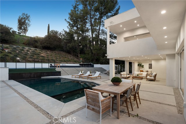 Detail Gallery Image 48 of 53 For 4001 Coldstream, Tarzana,  CA 91356 - 6 Beds | 6/1 Baths