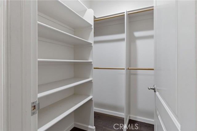 Image 32 of 66 For 2144 King Arthur Court