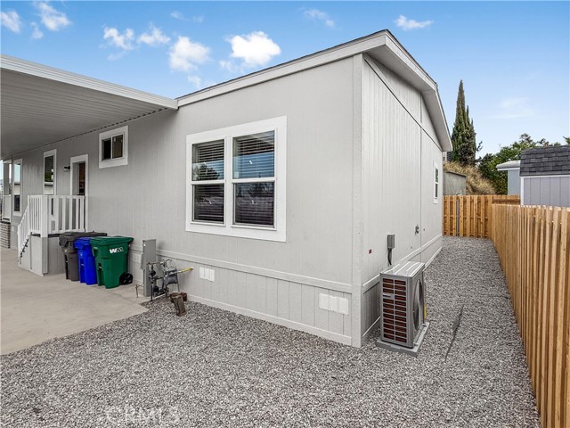 13450 Highway 8 Business, Lakeside CA: https://media.crmls.org/medias/043cbb1c-eaaf-4cb6-9b38-ec1f03a086c6.jpg
