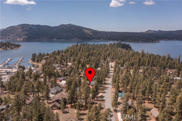 Detail Gallery Image 6 of 40 For 39791 Forest, Big Bear Lake,  CA 92315 - 3 Beds | 2 Baths