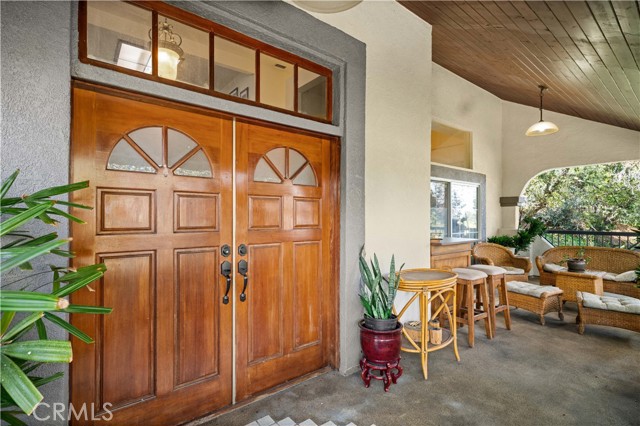 1333 Cambridge Drive photo 4
