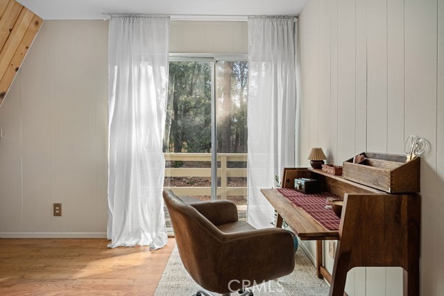 Detail Gallery Image 14 of 30 For 989 Calanda, Crestline,  CA 92325 - 2 Beds | 2 Baths