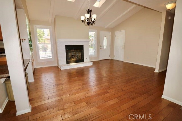 property-img