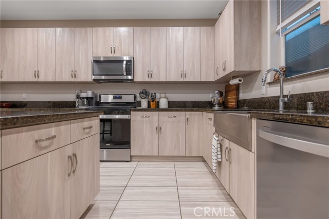 Detail Gallery Image 20 of 42 For 3433 W Milan, Visalia,  CA 93277 - 3 Beds | 2/1 Baths