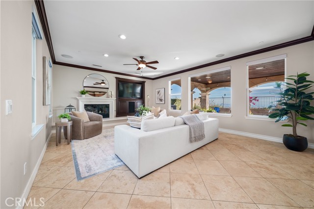 Detail Gallery Image 9 of 51 For 12615 Encino Ct, Rancho Cucamonga,  CA 91739 - 5 Beds | 5/1 Baths