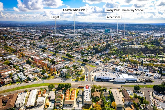 5639 N Huntington Drive, Los Angeles CA: https://media.crmls.org/medias/0440ec27-ab71-4642-8d7d-01f7e04f38ba.jpg