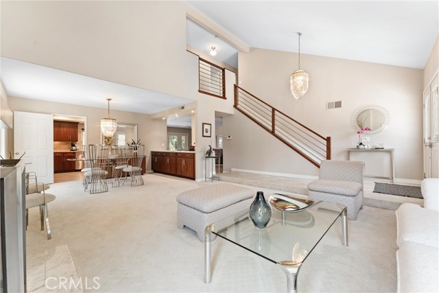Image 5 of 48 For 6421 Acacia Hill Drive