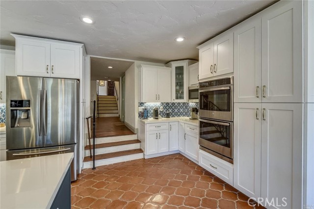 Detail Gallery Image 27 of 36 For 9 El Camino Real, Vallejo,  CA 94590 - 3 Beds | 3 Baths