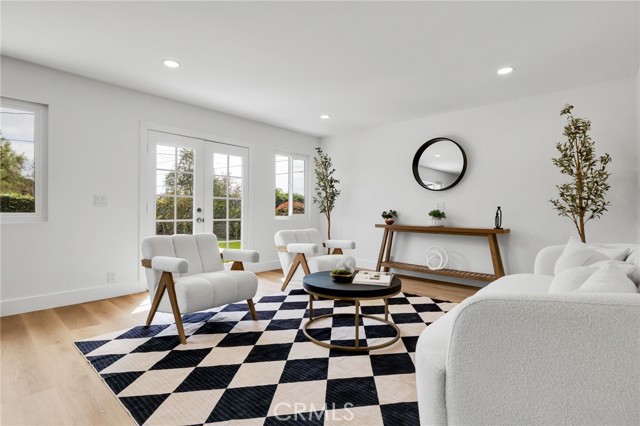 Detail Gallery Image 25 of 67 For 8459 La Vela, Whittier,  CA 90605 - 5 Beds | 4/1 Baths