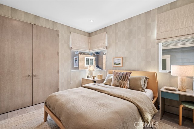 Image 32 of 62 For 304 Bay Front