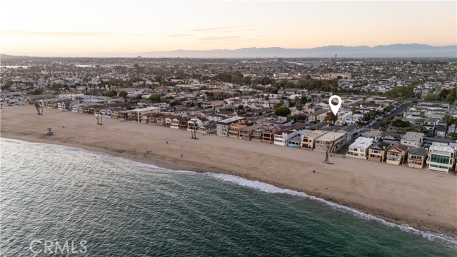 Detail Gallery Image 48 of 50 For 1313 Ocean Ave, Seal Beach,  CA 90740 - 3 Beds | 3/1 Baths