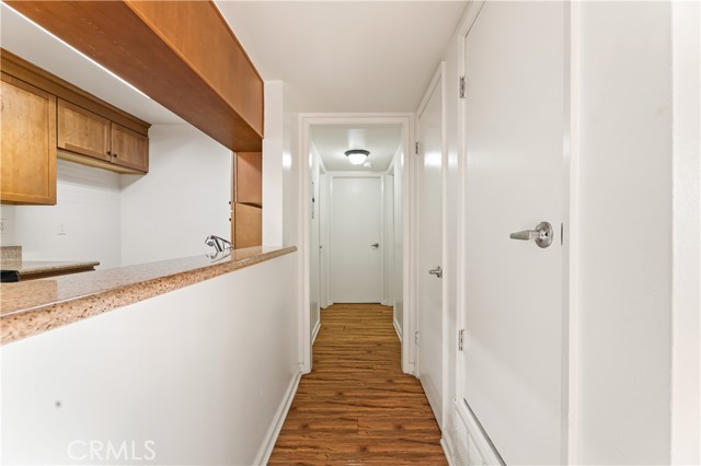 20327 Saticoy Street, Winnetka CA: https://media.crmls.org/medias/04453560-8874-4377-9a24-f073e4e6c314.jpg