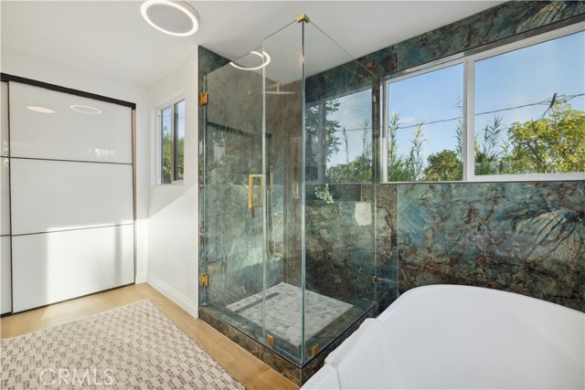 1290 E Woodbury Road, Pasadena CA: https://media.crmls.org/medias/04453de5-3341-4cec-a34e-8e623d1220f8.jpg