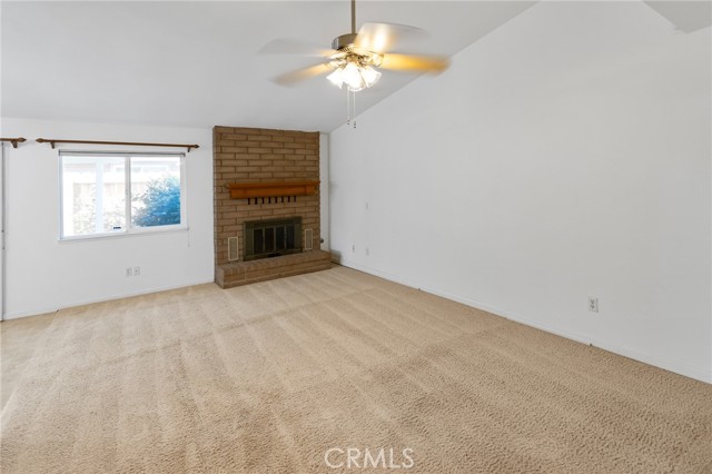 Detail Gallery Image 4 of 30 For 349 Silver Star Ct, Merced,  CA 95348 - 3 Beds | 2 Baths