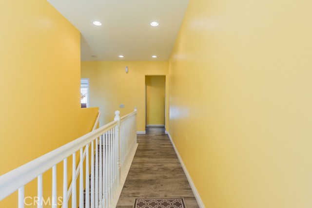 Detail Gallery Image 21 of 58 For 20413 Janzer Ct, Newhall,  CA 91350 - 5 Beds | 3 Baths