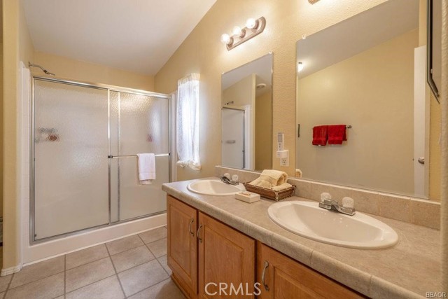 Detail Gallery Image 19 of 29 For 820 Holmes Ln, Sugarloaf,  CA 92386 - 3 Beds | 2 Baths
