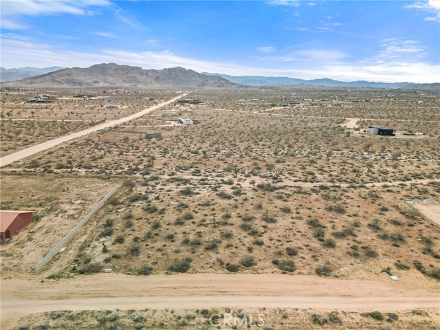 Detail Gallery Image 2 of 11 For 60449 Belfair, Joshua Tree,  CA 92252 - – Beds | – Baths