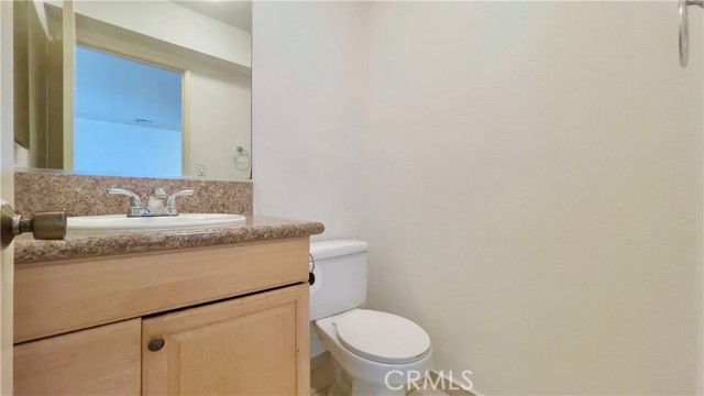 Detail Gallery Image 14 of 21 For 2911 4th St #116,  Santa Monica,  CA 90405 - 3 Beds | 2/1 Baths