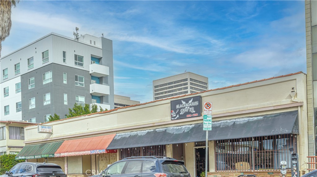 MLS #OC25281827 image #17