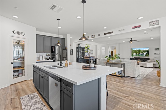 Detail Gallery Image 18 of 64 For 41727 Wayladn Ct, Quartz Hill,  CA 93536 - 5 Beds | 4 Baths