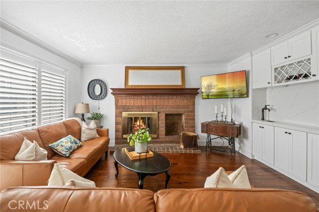 Detail Gallery Image 12 of 51 For 21162 via Lugo, Yorba Linda,  CA 92887 - 4 Beds | 3 Baths