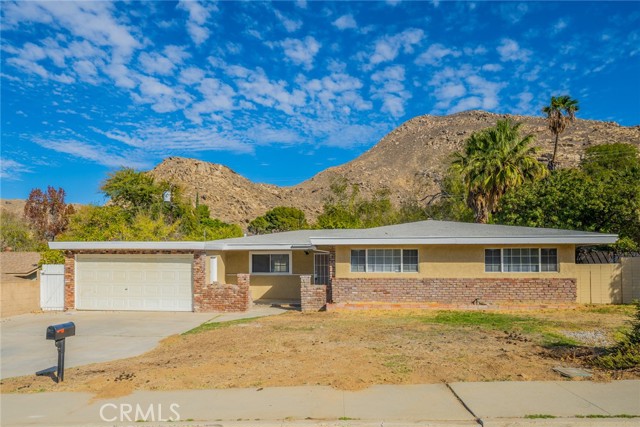 Image 2 for 639 Glenhill Dr, Riverside, CA 92507