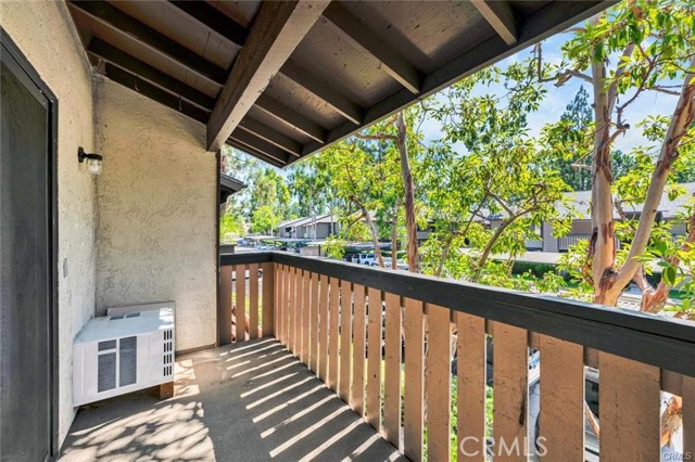 20702 El Toro Road, Lake Forest CA: https://media.crmls.org/medias/04488046-93a8-49c3-983f-f6f7fe31c55d.jpg