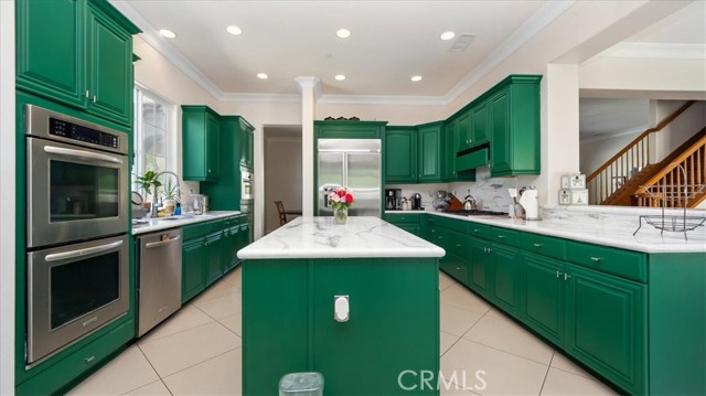 5969 Via Las Nubes, Riverside CA: https://media.crmls.org/medias/04489cfb-433c-481f-97cc-14f7f112edee.jpg