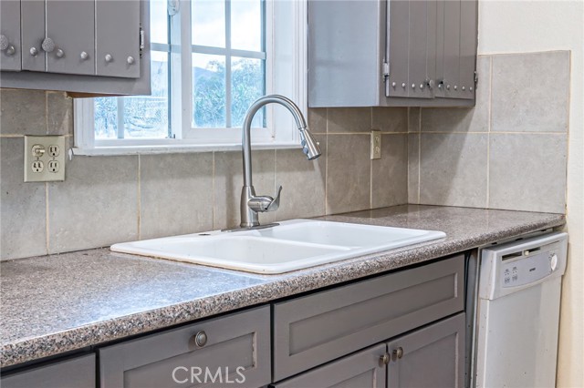 Detail Gallery Image 7 of 16 For 16481 Stevens, Lake Elsinore,  CA 92530 - 2 Beds | 1 Baths