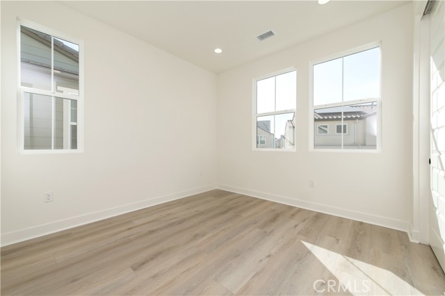 Detail Gallery Image 22 of 35 For 961 Jasper St, Rancho Mission Viejo,  CA 92694 - 3 Beds | 2/1 Baths