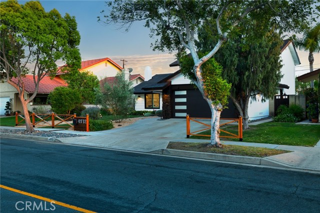 Image 2 of 73 For 4972 Park  