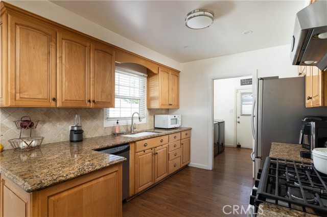 Detail Gallery Image 9 of 38 For 11746 Broadway Ave, Whittier,  CA 90601 - 3 Beds | 1/1 Baths