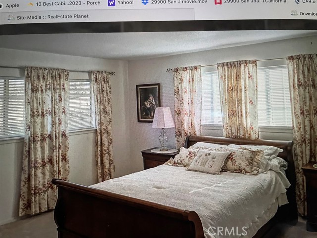 29450 Stallion Springs Drive, Tehachapi CA: https://media.crmls.org/medias/044dd064-97c7-42f0-8213-6ba199459865.jpg