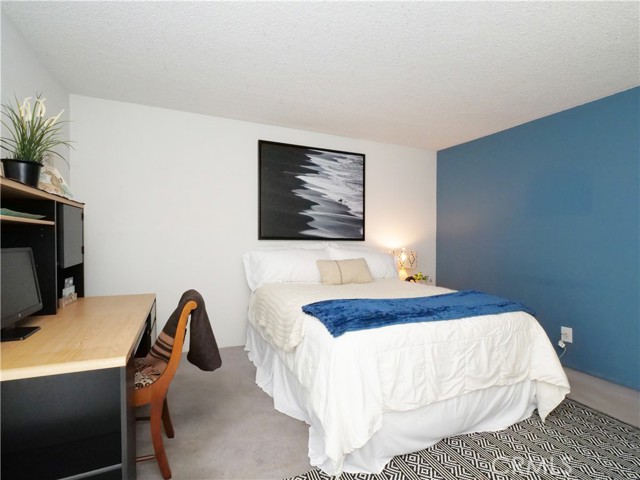 635 Prospect Avenue, Redondo Beach, California 90277, 2 Bedrooms Bedrooms, ,2 BathroomsBathrooms,Residential,For Sale,Prospect,IN25120437