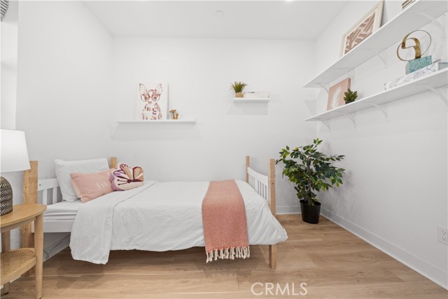 Detail Gallery Image 4 of 56 For 275 Sash, Irvine,  CA 92618 - 2 Beds | 2/1 Baths