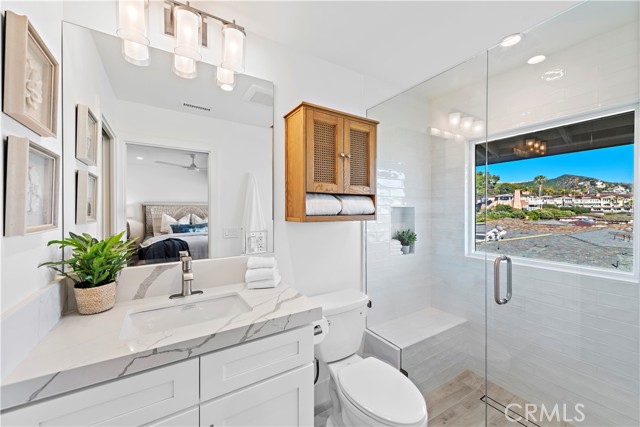 Detail Gallery Image 15 of 41 For 51 Blue Lagoon, Laguna Beach,  CA 92651 - 3 Beds | 3 Baths