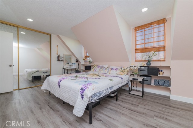 Image 18 of 42 For 13433 Nutmeg