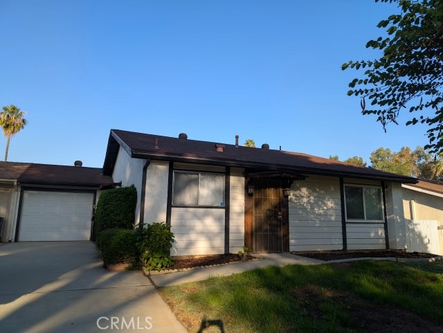 Front Image Thumbnail for CRIG26108767
